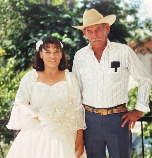 Santos Valdez Sr. photo gallery thumbnail 74 of 151