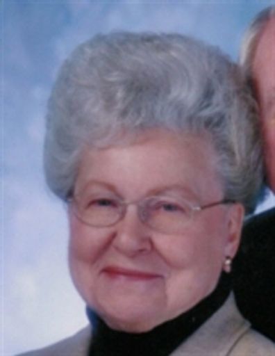 Helen E Fleischer photo gallery thumbnail 1 of 2