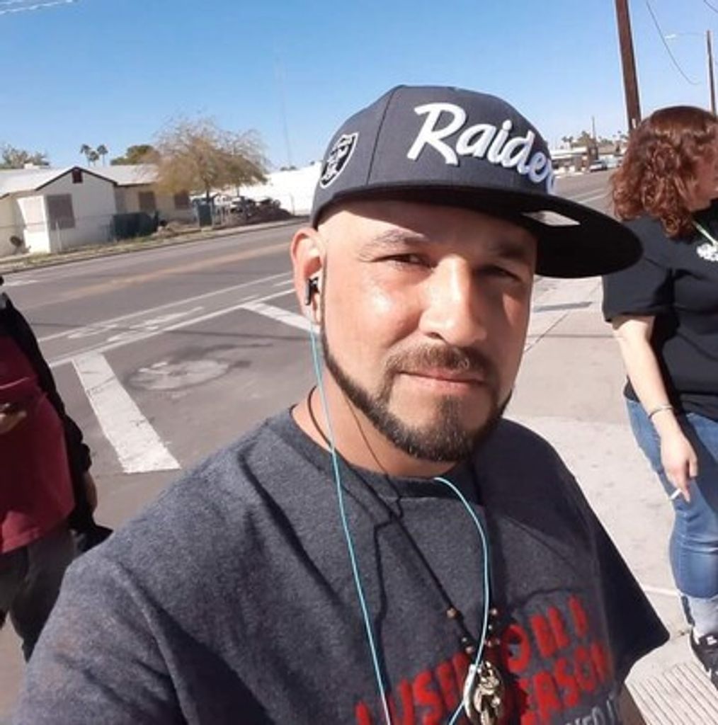 Luis Daniel Castro Profile Photo
