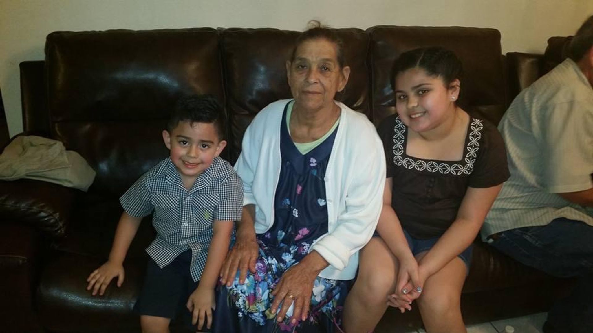 Tomasa Ramirez Torres photo gallery image 1 of 138