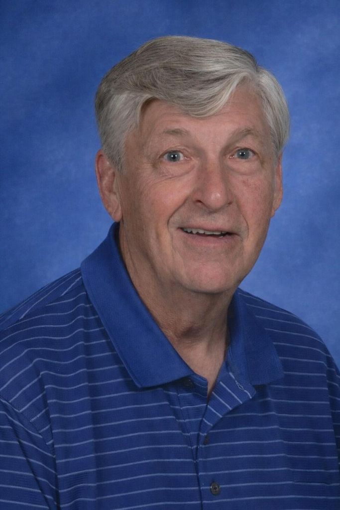 Robert "Bob" Hoelscher Profile Photo
