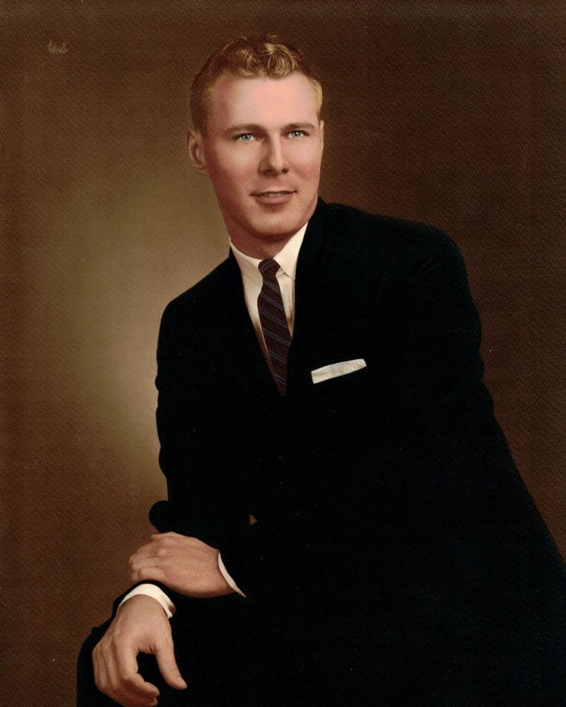 Paul Roger Holmes Profile Photo