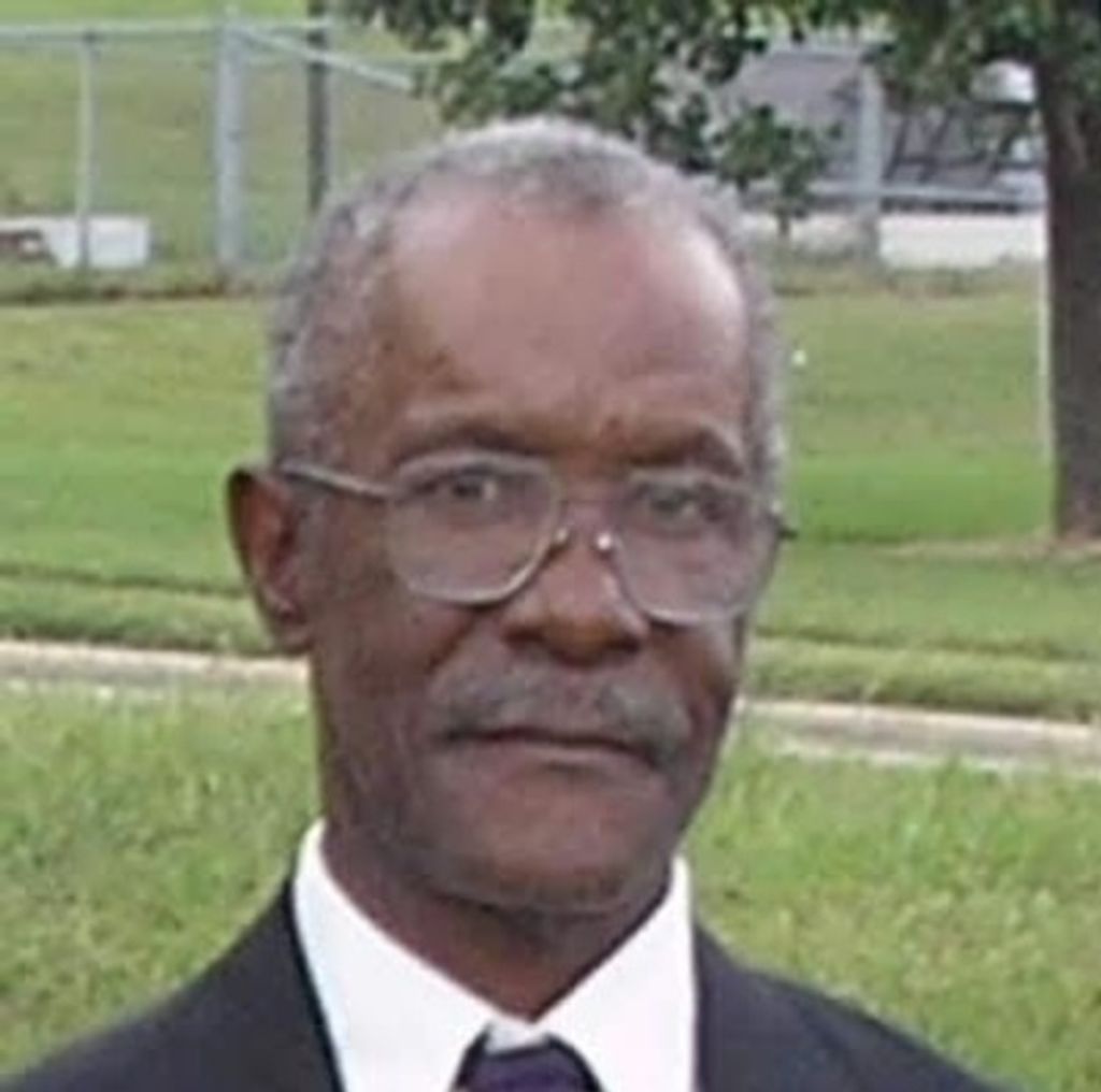 Robert Lee Jones Profile Photo