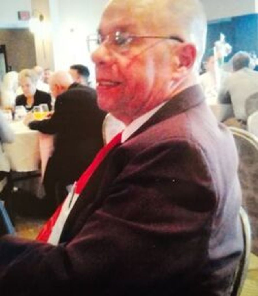 Jimmie Papke Profile Photo