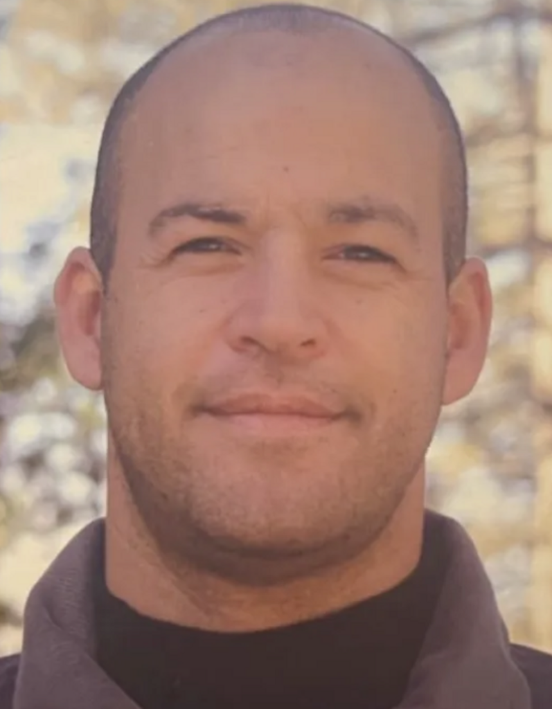 Ian Pressnal Smith Profile Photo