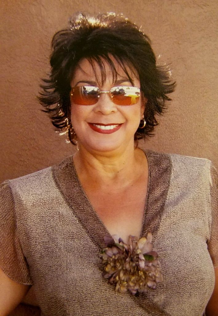Della I. Fajardo