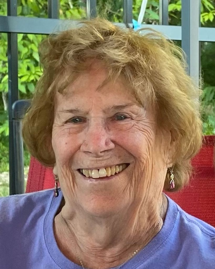 Simone M. (Montminy) Lally Profile Photo