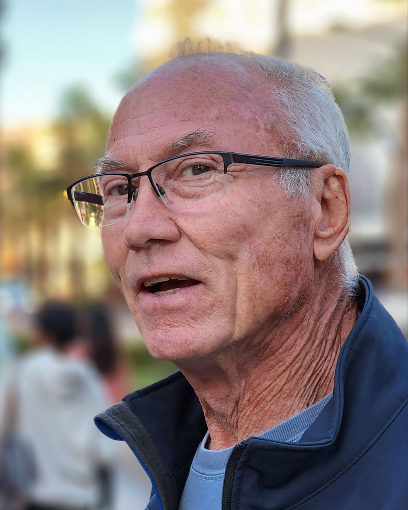 Warren Kuttler Profile Photo