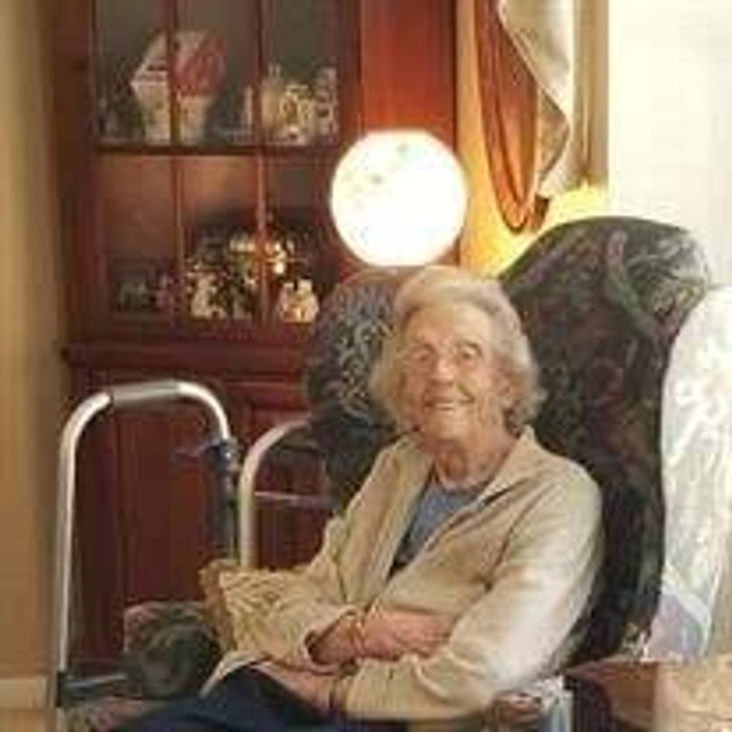 Mavis Hale Profile Photo