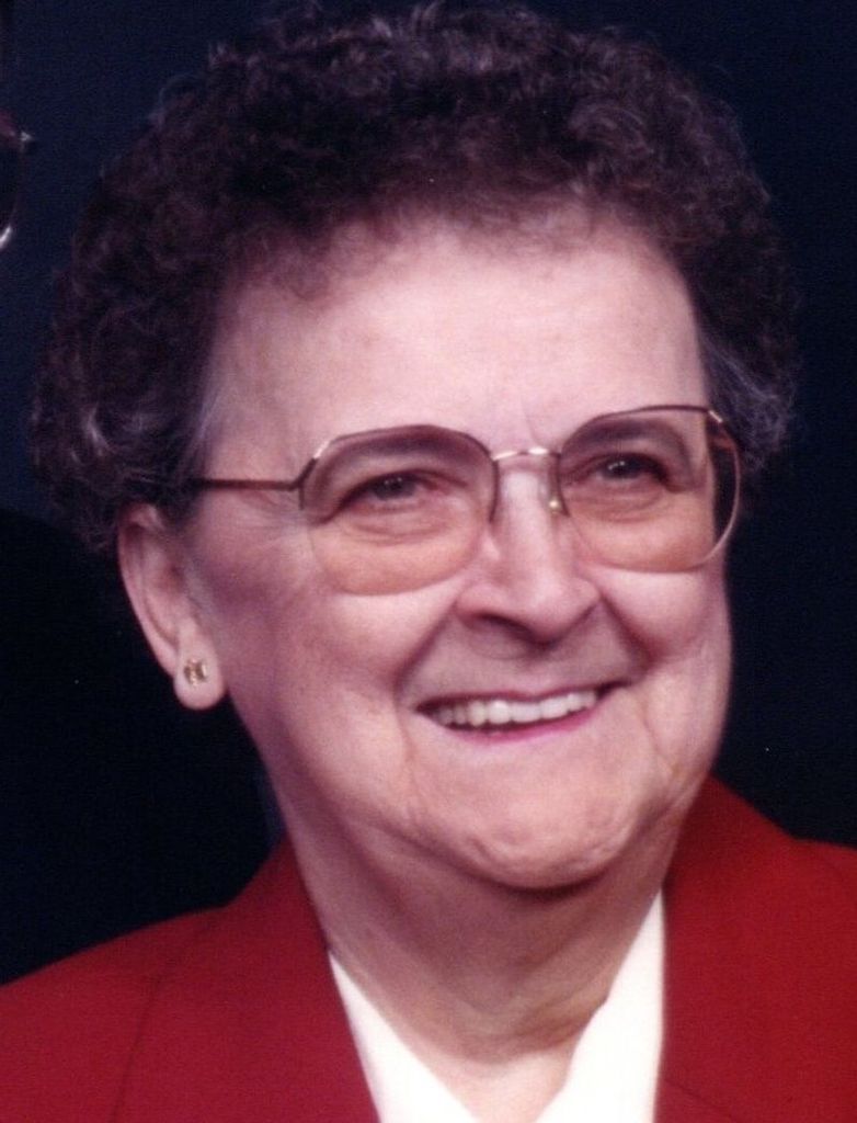 JoAnn Gillians Young Profile Photo