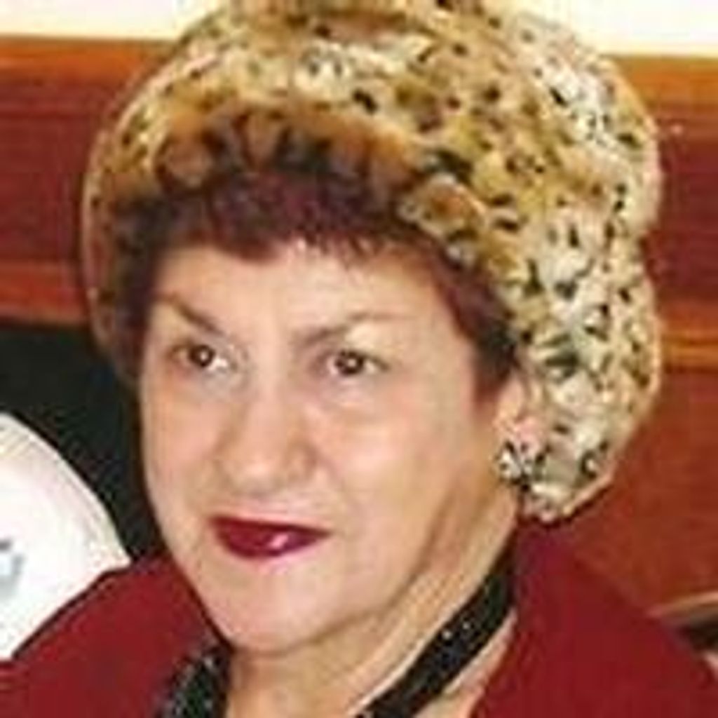 Rosalie L Halm