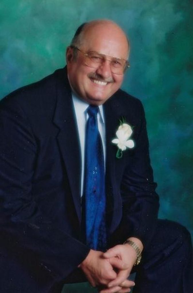 Gerald Lloyd Warren Profile Photo