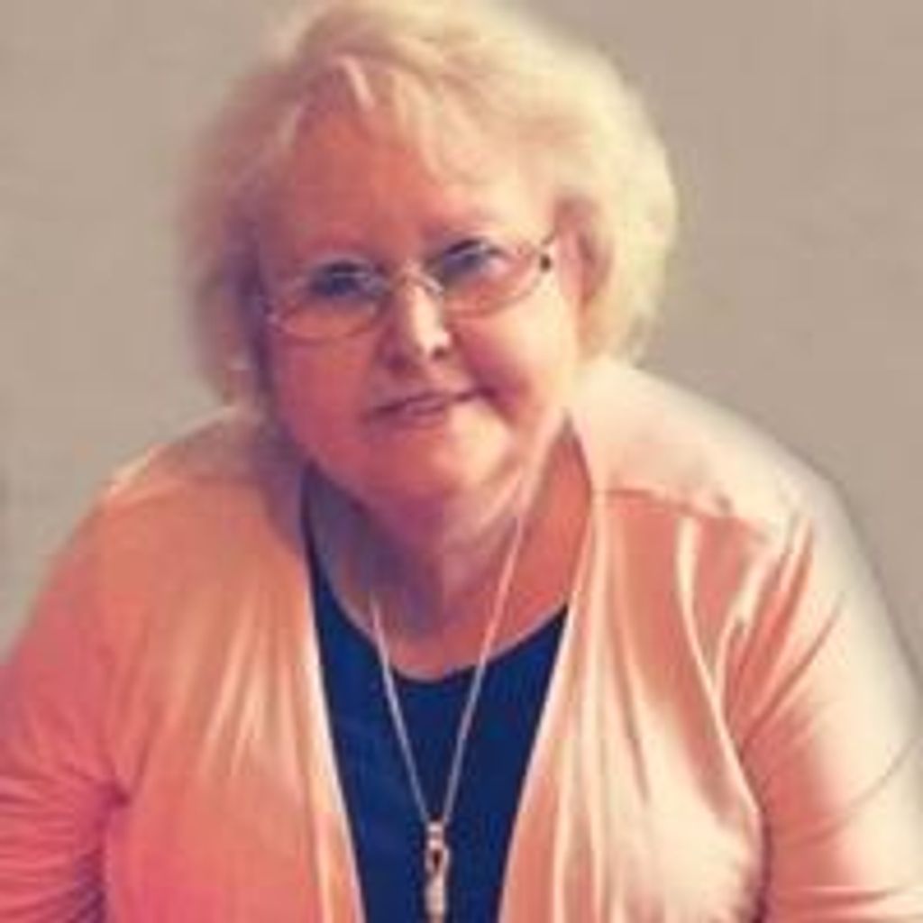Elaine Winfield Levers