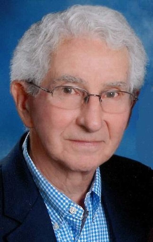 Thomas Brock Profile Photo