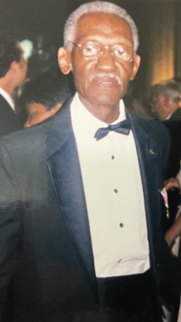 Arthur Lee Thomas Jr. Profile Photo