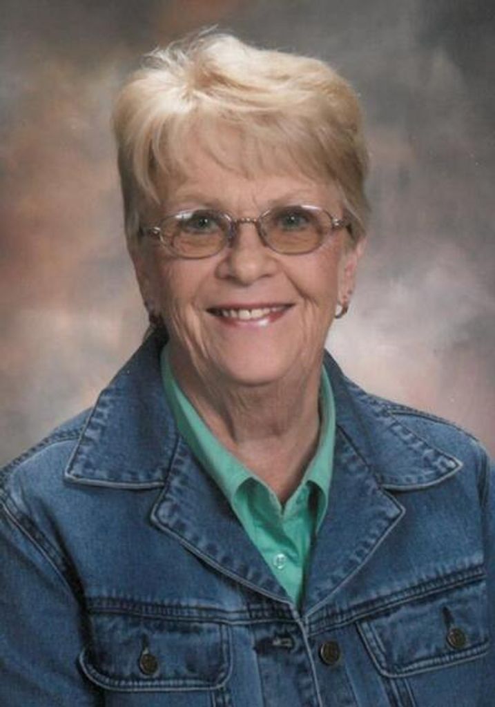 Lorraine Mathieu Profile Photo