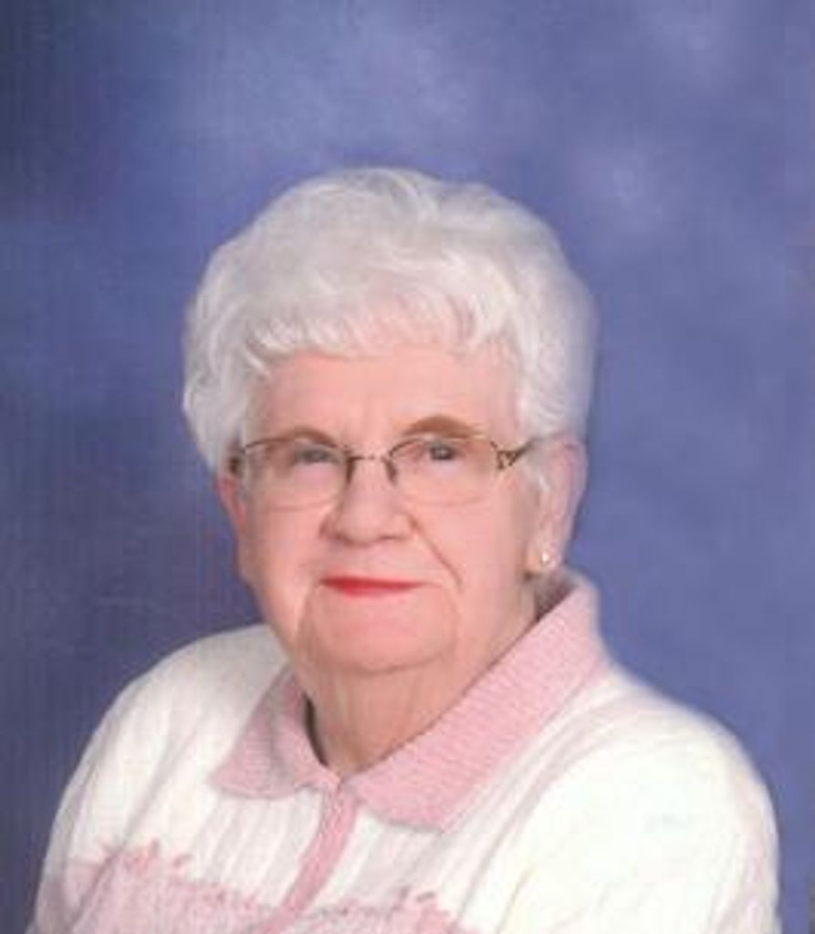 Laura Ellen Langel (Lauters) Profile Photo