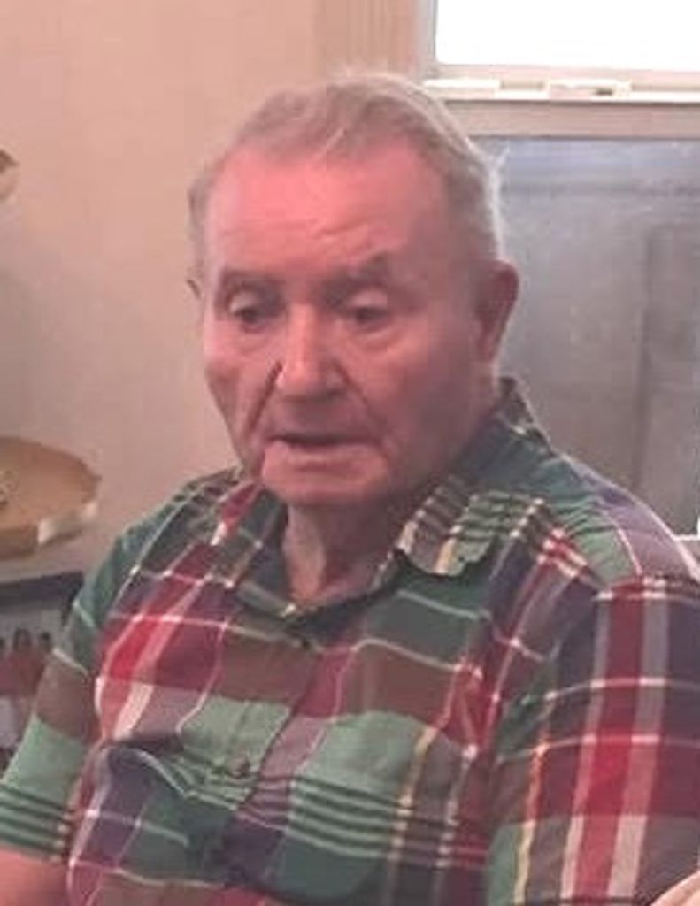 Willard Davis Profile Photo