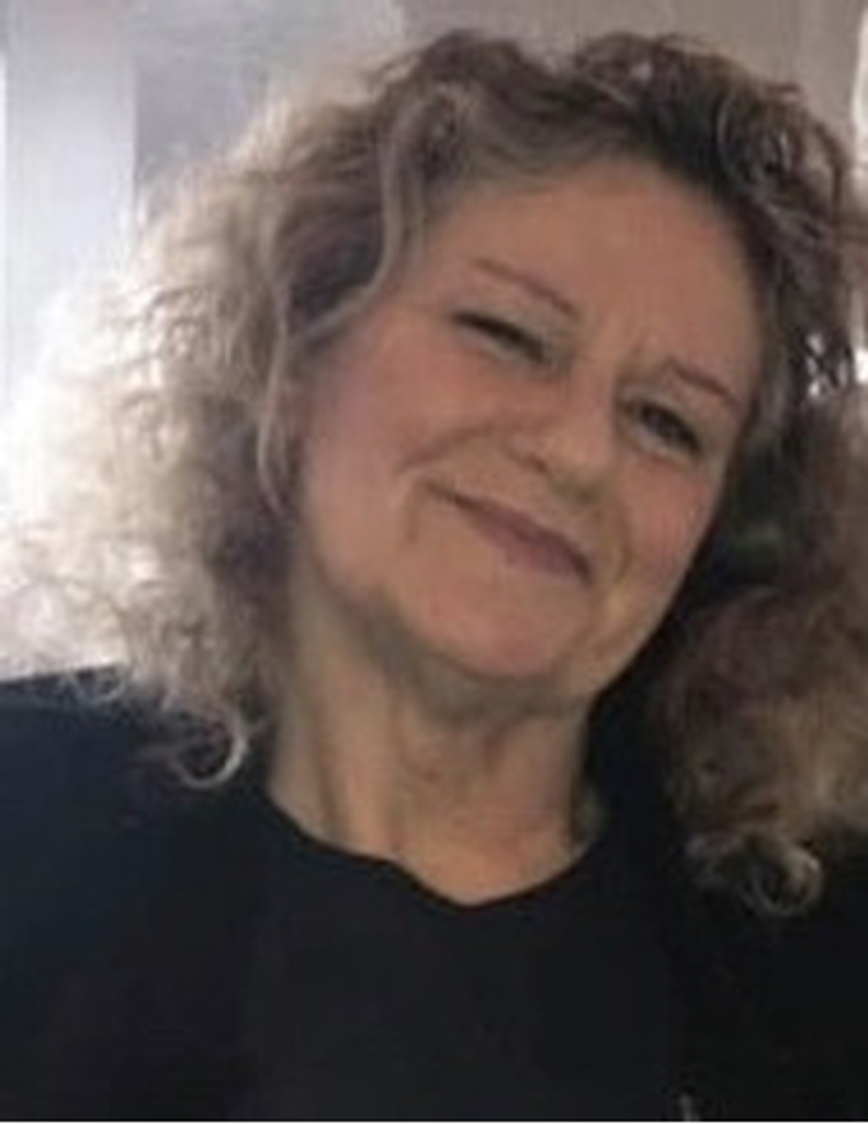 Tammy Kay (Russell) Johnson Profile Photo