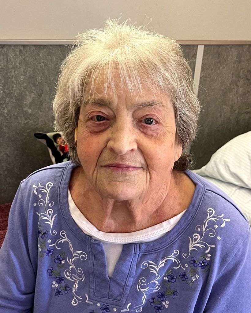 Betty Ruth (Botkin) Robertson Profile Photo