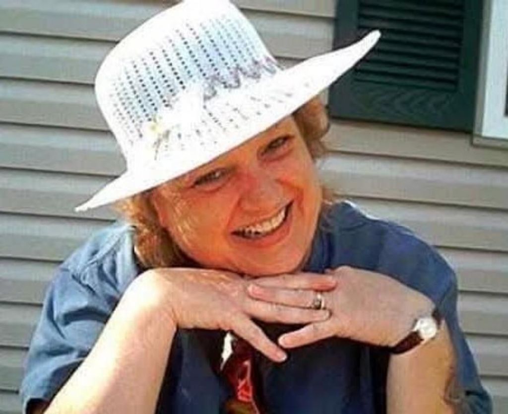 Christine "E.T." Stinton Profile Photo