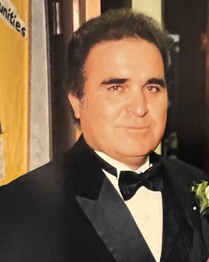 Roberto Pena Jr's obituary image