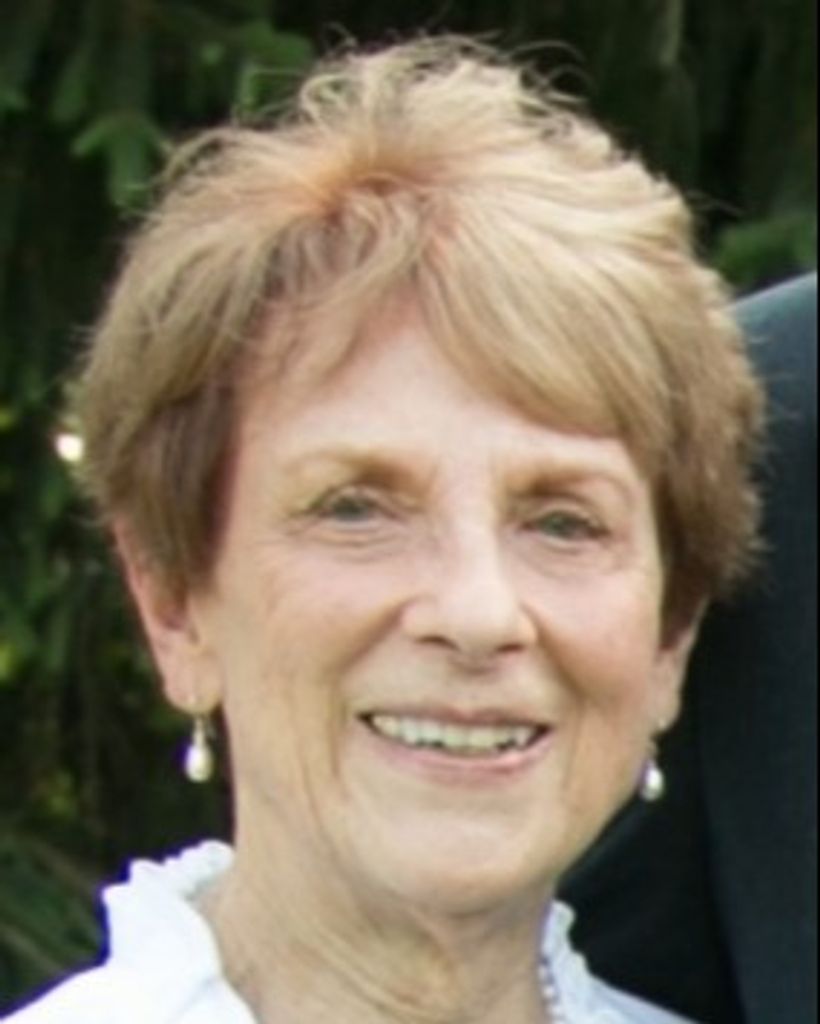 Alice Murdoch Karras Profile Photo