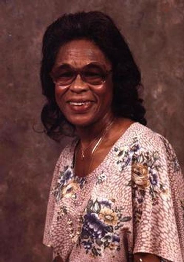 Charles Etta Thompson Profile Photo