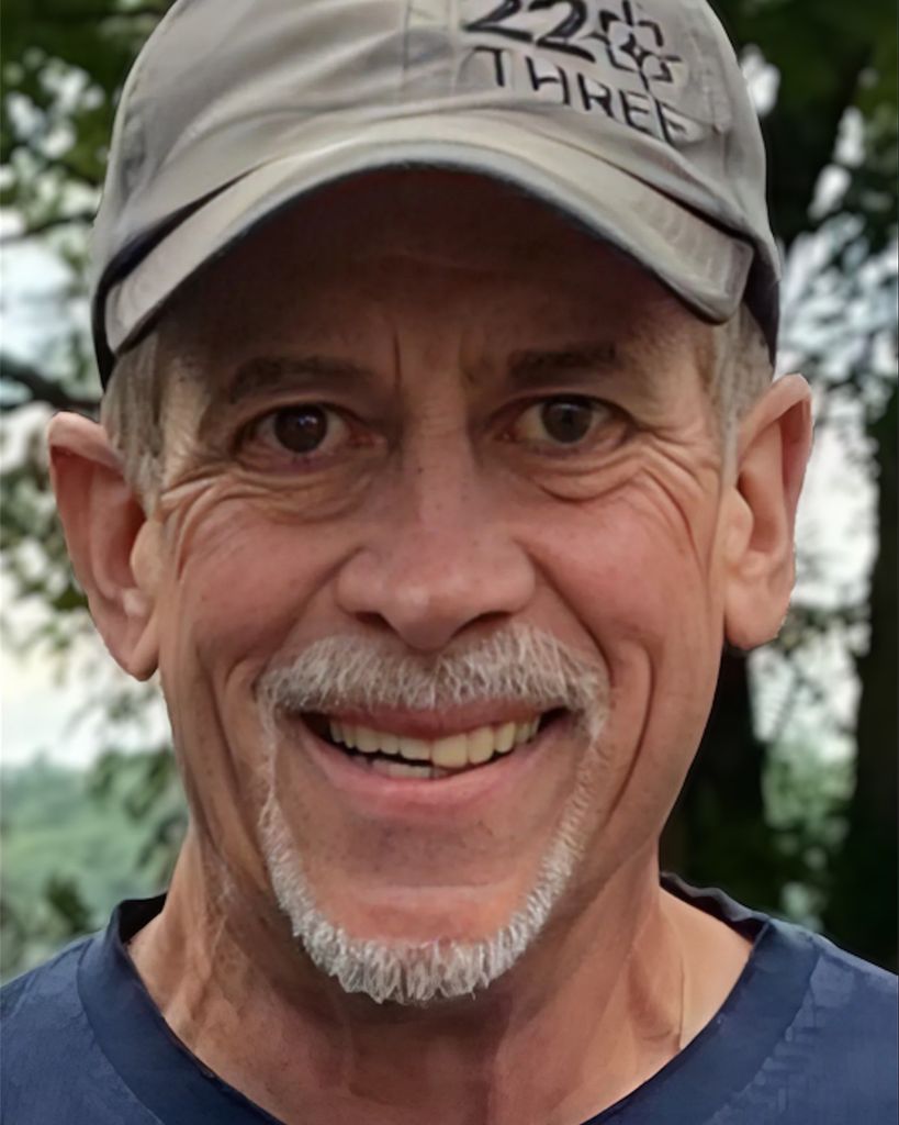 Bruce Lee Smith Profile Photo