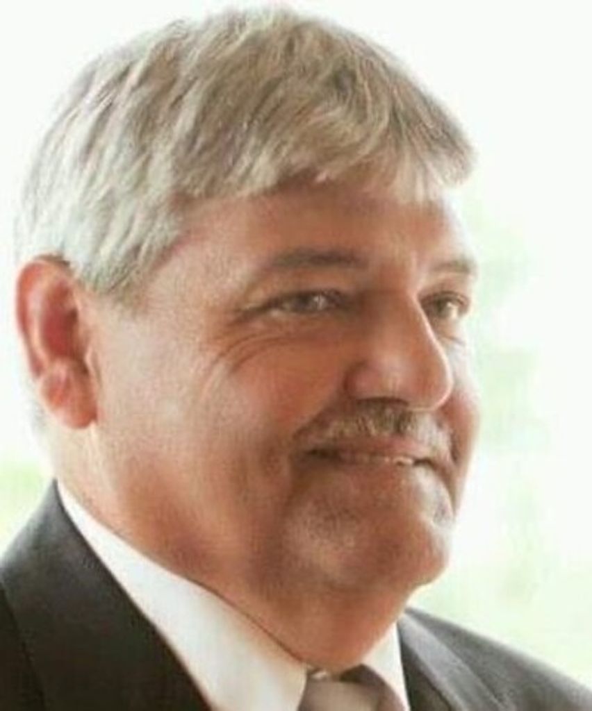 Michael Schnatz Profile Photo