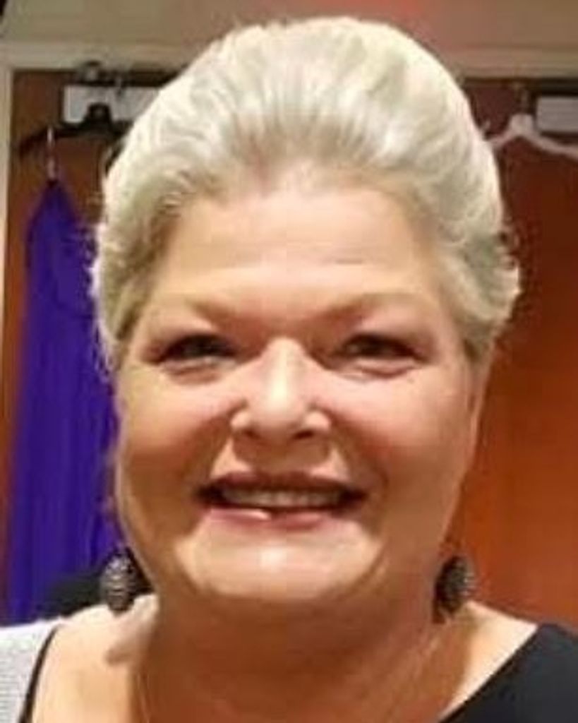 Gayle L. (Carr) Wettekin (Gilligan)