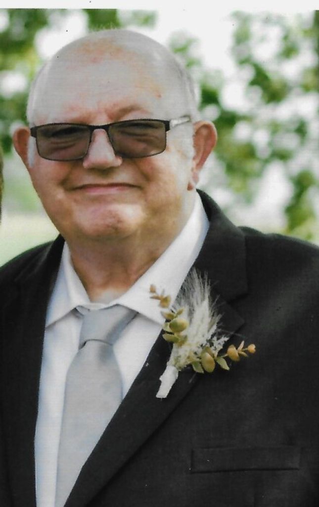 Daniel Robert Okuly Profile Photo