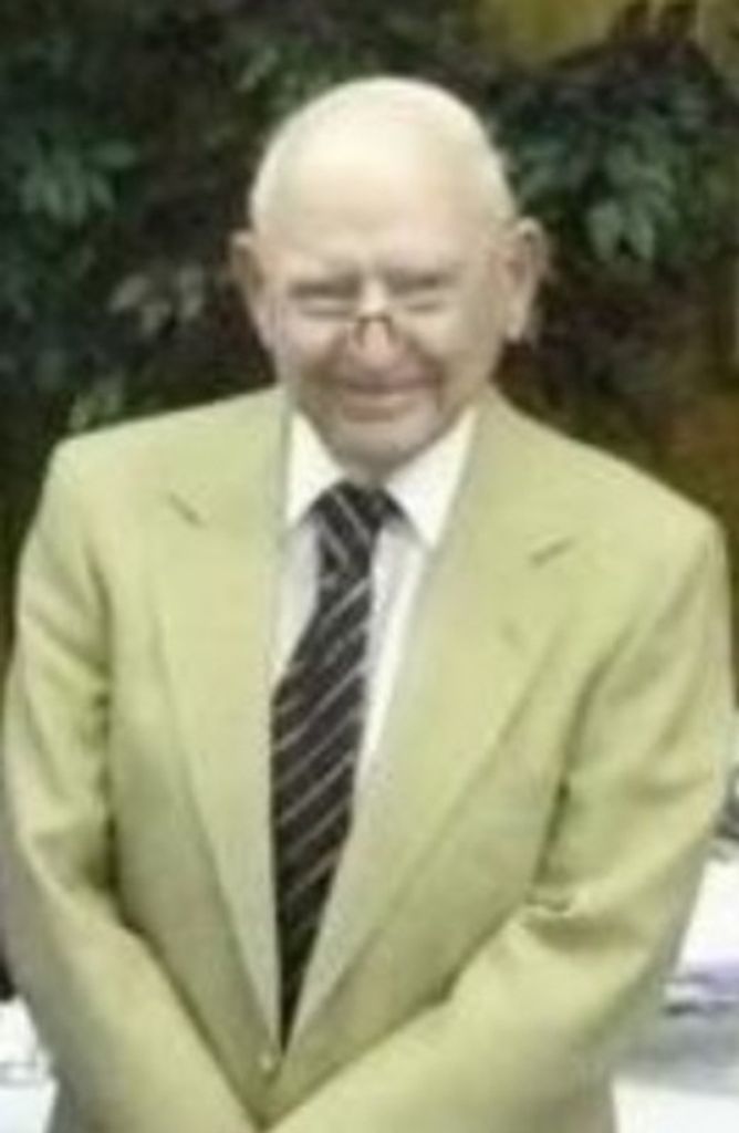 Claude Ray Profile Photo