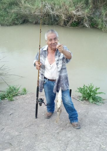 Juan Hernandez photo gallery thumbnail 61 of 129