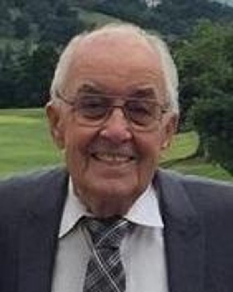 Dr. Max Richard Tarmann