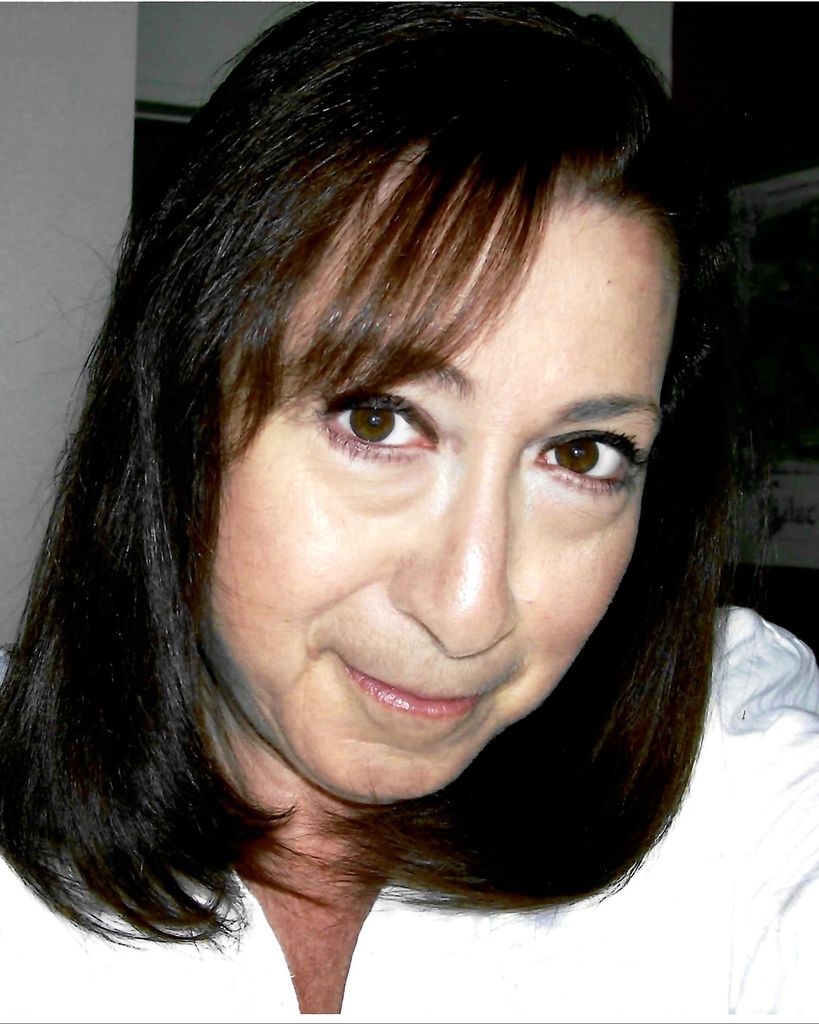 Karen Giambra Holley (nee Ognibene)