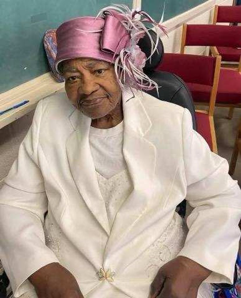 Mother Laura Lee Wiggins Profile Photo