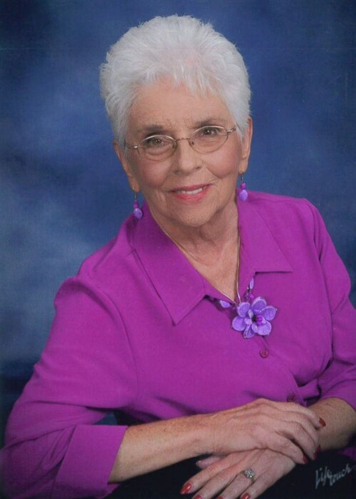 Carolyn Kelly