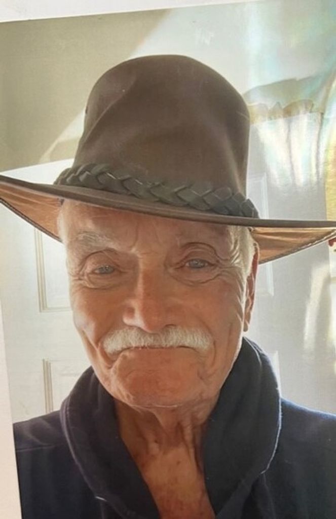 Richard E. Mcmanus Profile Photo