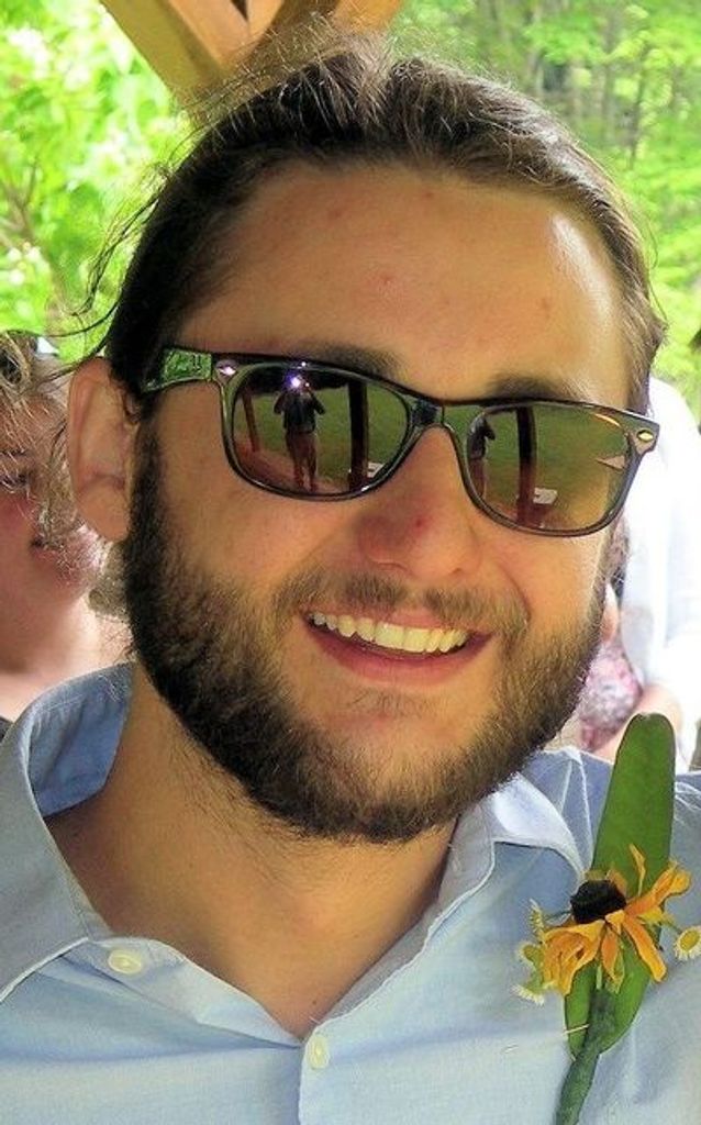 Robert Adrian Leon Profile Photo