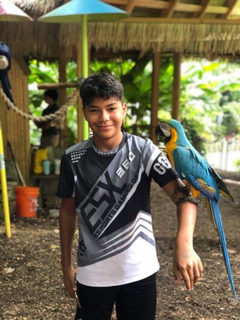 Christopher Mora Robles