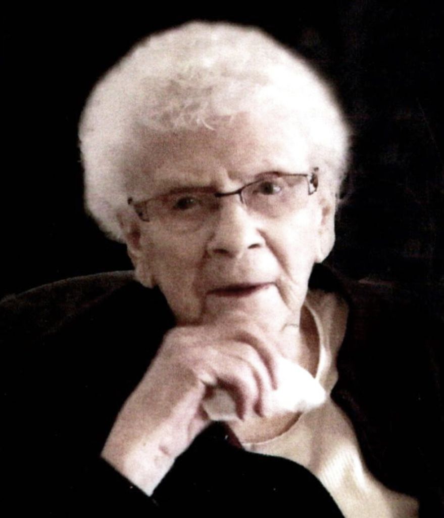 Evelyn Margaret (Campbell)  Stephenson Profile Photo