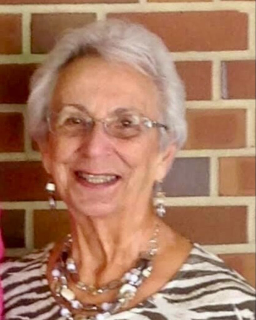 Elaine Schmidt Profile Photo