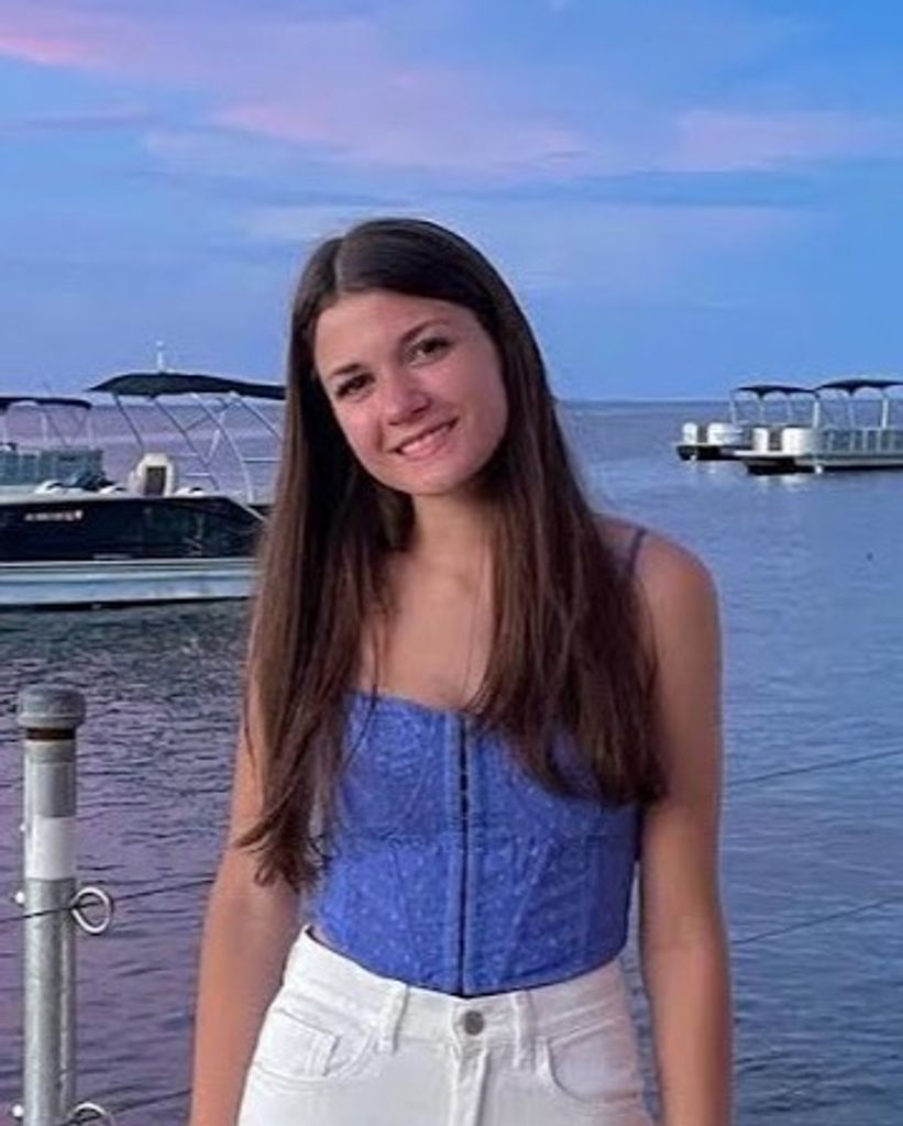 Sarah Anne Niederkorn Profile Photo