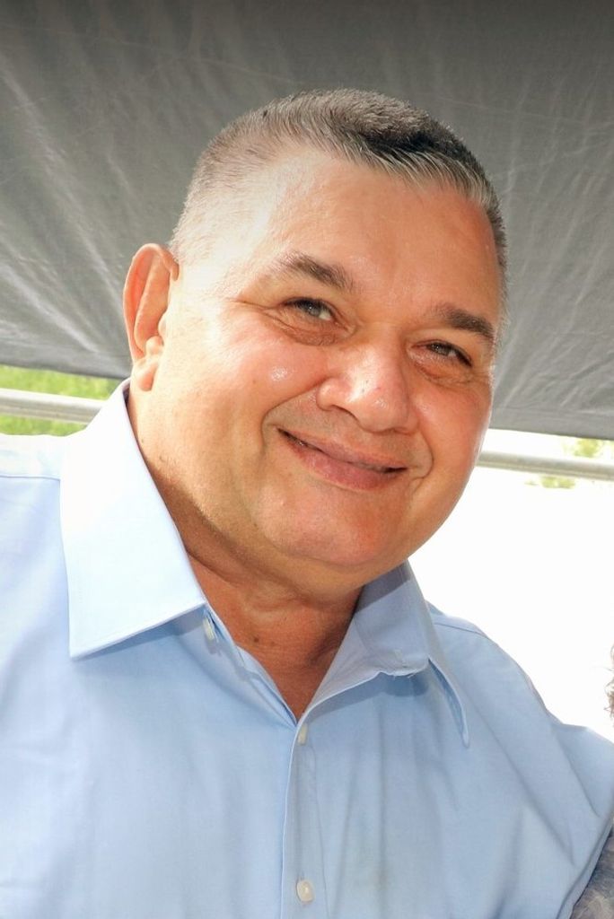 Tony M. Vanille