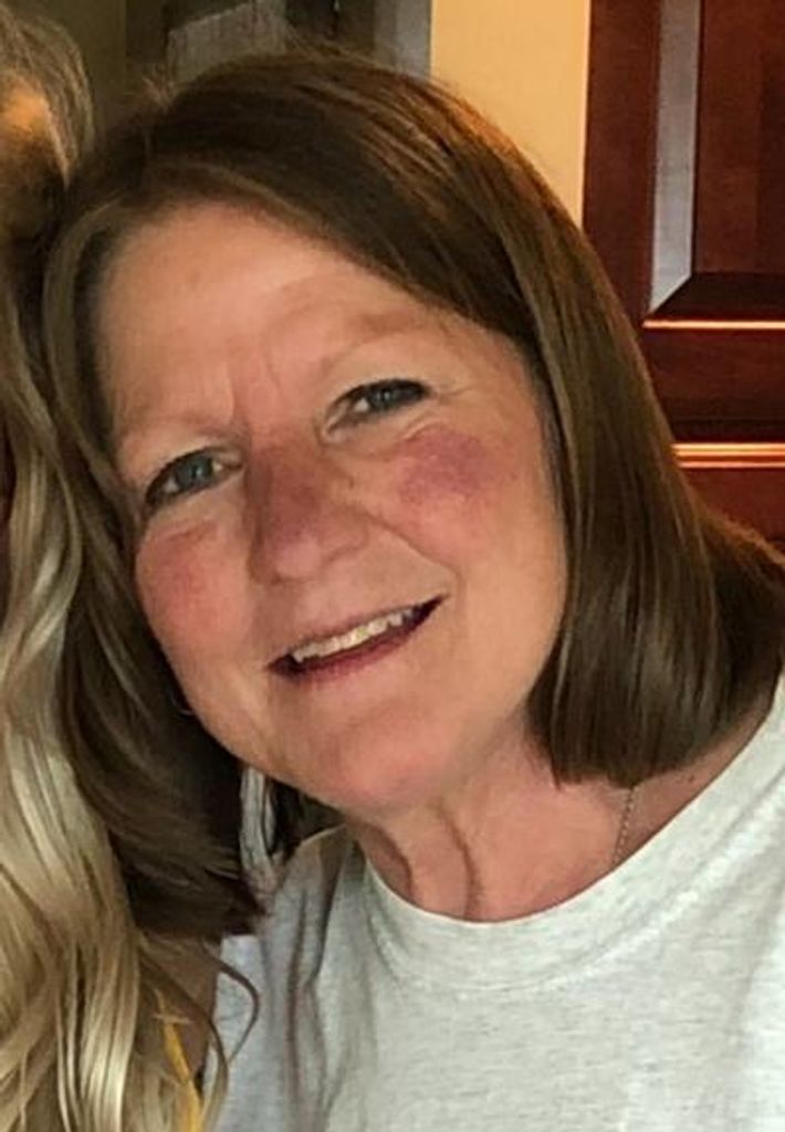 Zoe Ann Ruhl Profile Photo