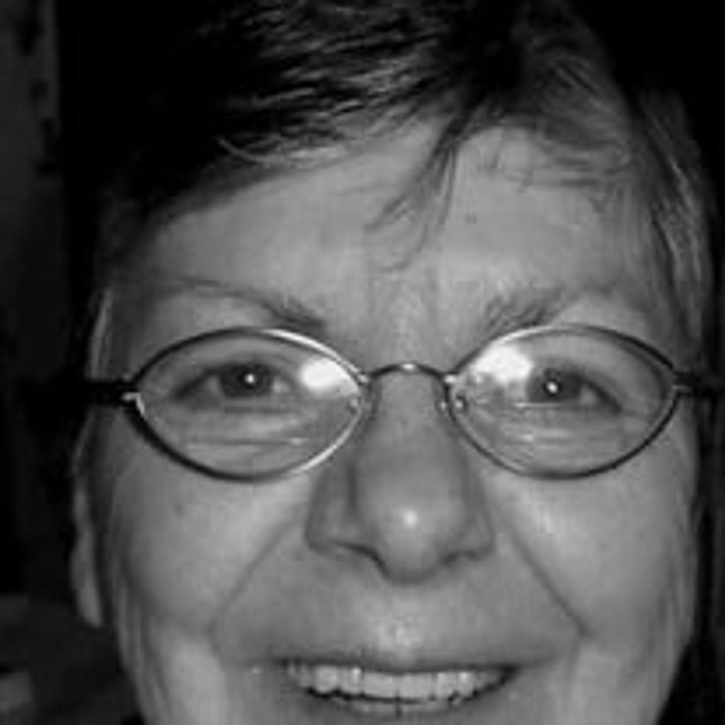 Marilyn "Sue" Essex