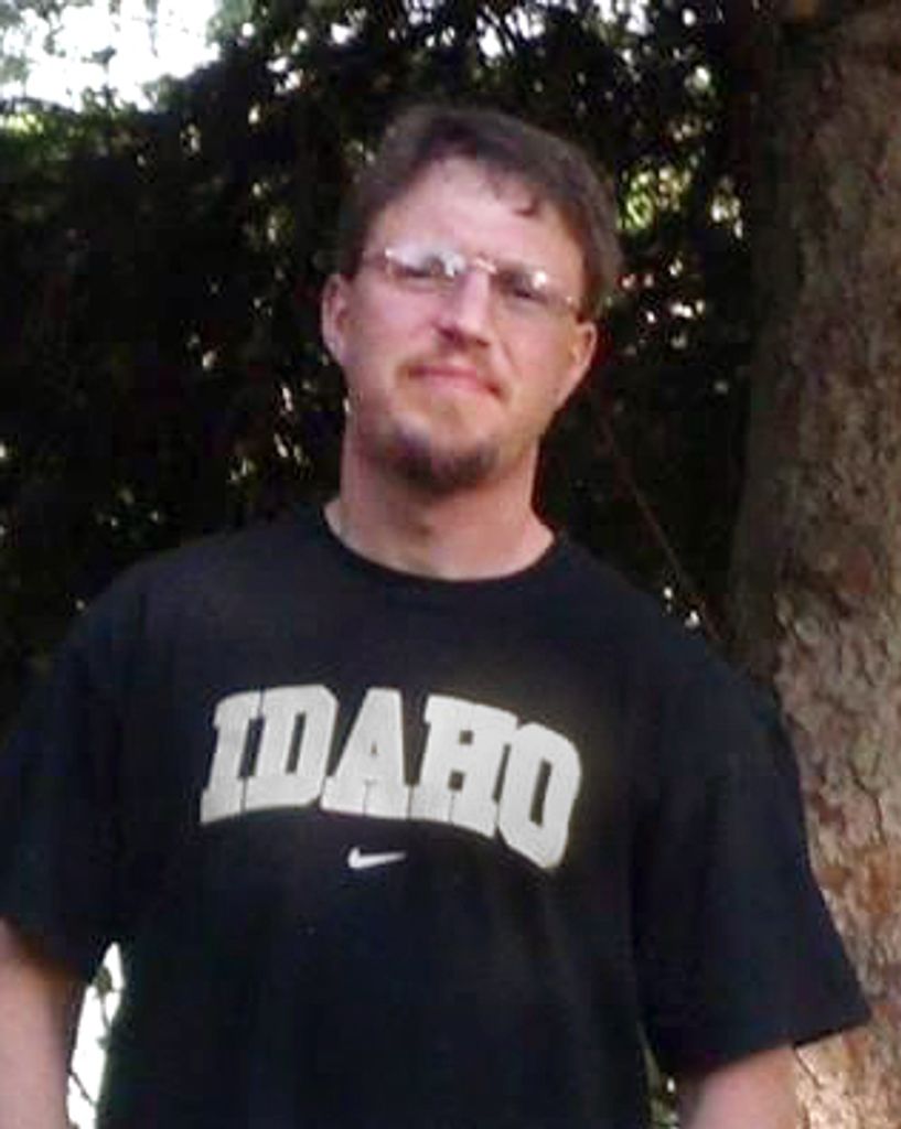 Thomas "Tom" Parsons