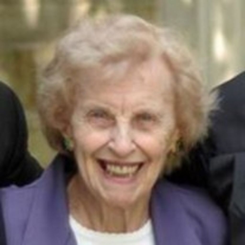 Mrs Stella Debrot Profile Photo