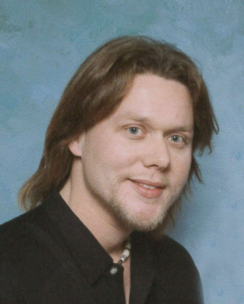 Adam  Poe